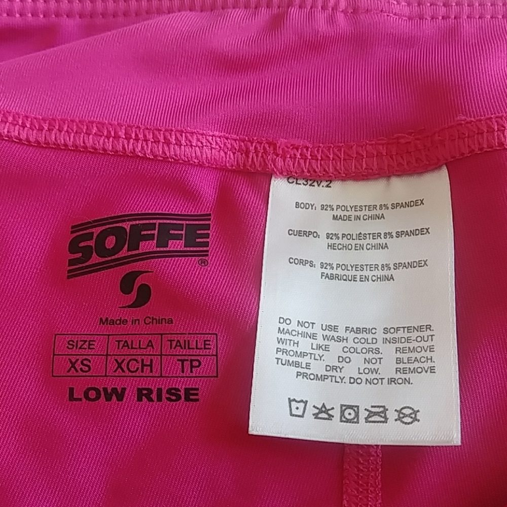 Shorts - Picture 2 of 5